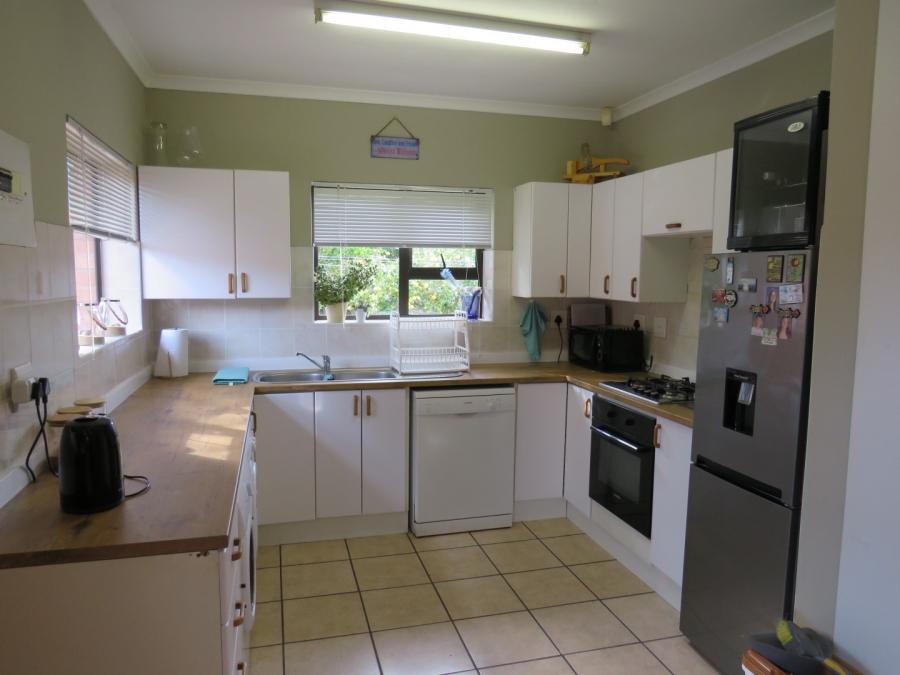 3 Bedroom Property for Sale in Seafield Eastern Cape